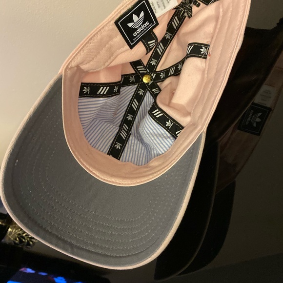 Hat - Picture 3 of 3